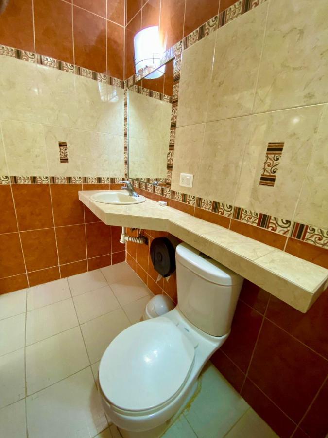 Hotel Melina Плая дел Кармен Екстериор снимка