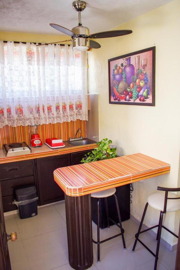 Hotel Melina Плая дел Кармен Екстериор снимка
