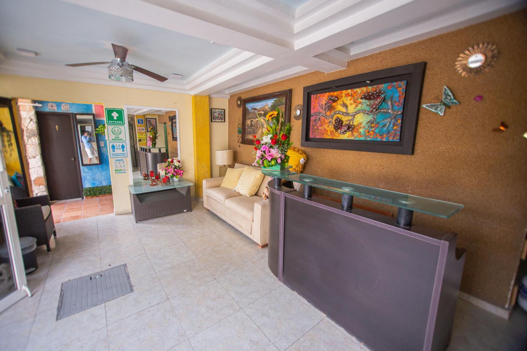 Hotel Melina Плая дел Кармен Екстериор снимка