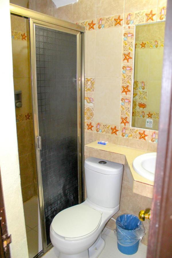 Hotel Melina Плая дел Кармен Екстериор снимка