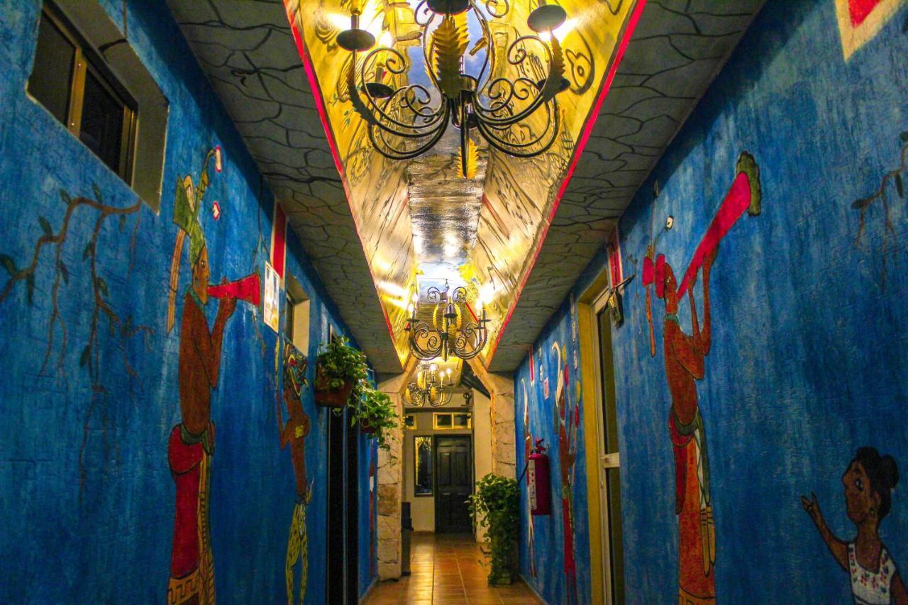 Hotel Melina Плая дел Кармен Екстериор снимка