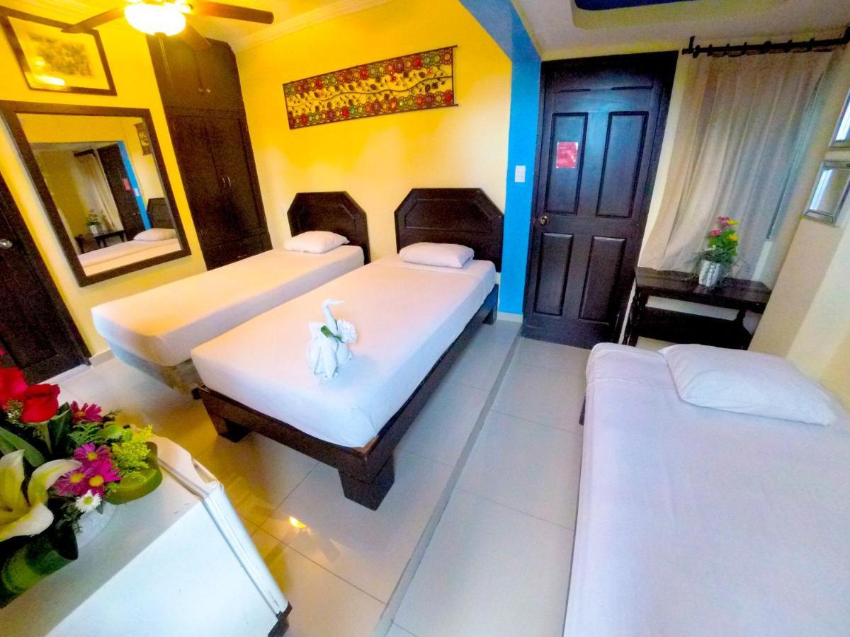 Hotel Melina Плая дел Кармен Екстериор снимка